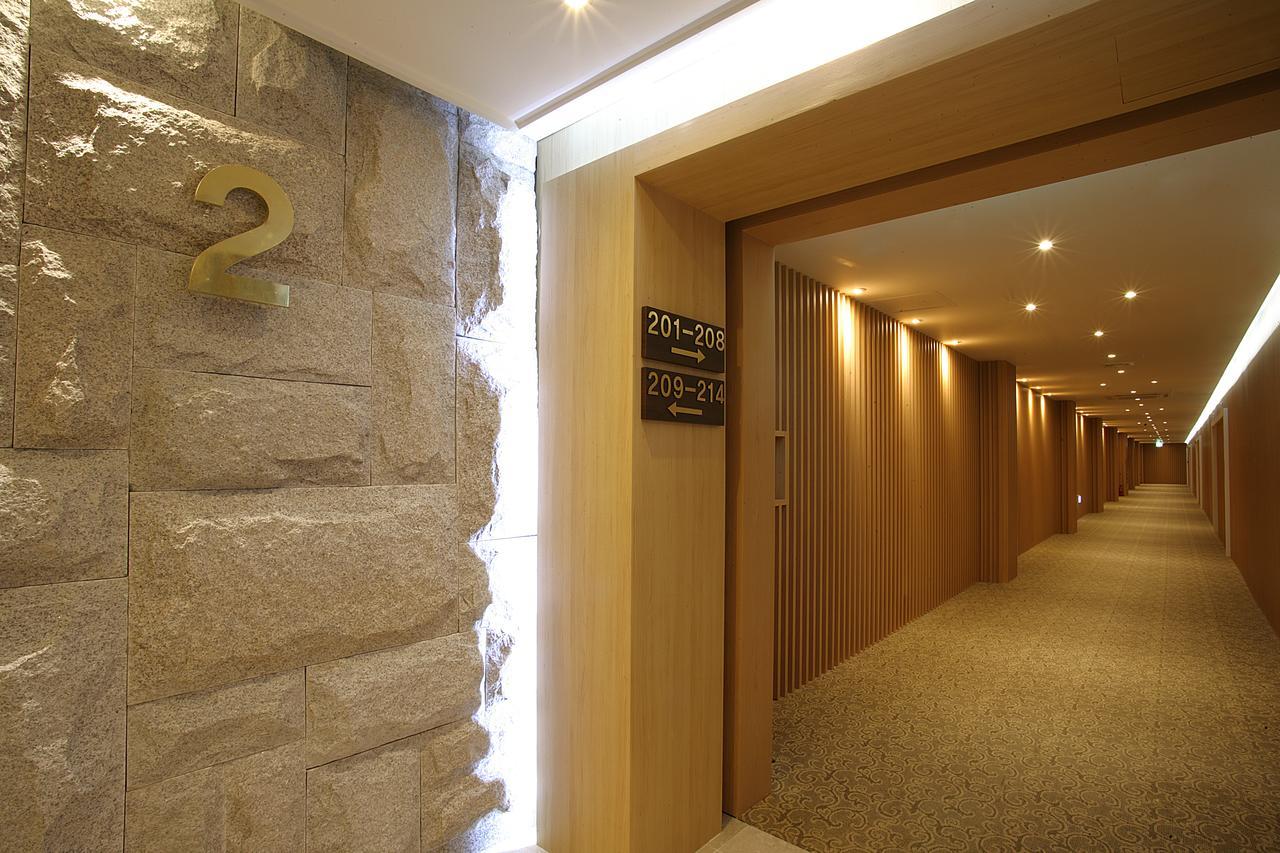 Y Ocean Hotel Yeosu Buitenkant foto