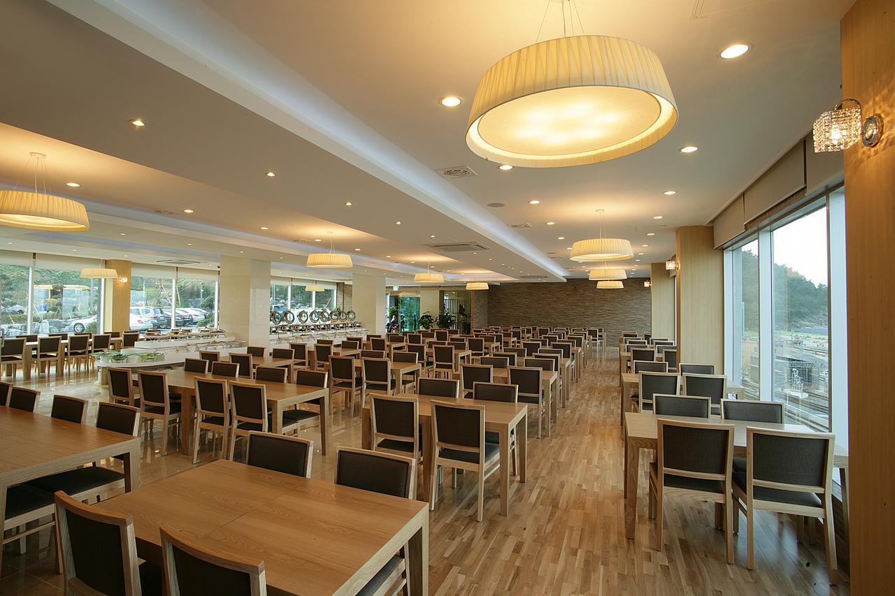 Y Ocean Hotel Yeosu Buitenkant foto